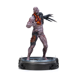 Resident Evil Tyrant T-002 Limited Edition Statua 27,6 cm