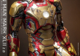 Iron Man 3 Movie Masterpiece Diecast Action Figure 1/6 Iron Man Mark XLII (2.0) 32 cm