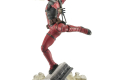 Deadpool & Wolverine Gallery PVC Statue Deadpool 25 cm