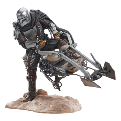 Star Wars: The Mandalorian Premier Collection 1/7 Din Djarin on Speeder Bike 23 cm