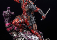 Marvel Fine Art Signature Series featuring the Kucharek Brothers Statue 1/6 Deadpool 36 cm